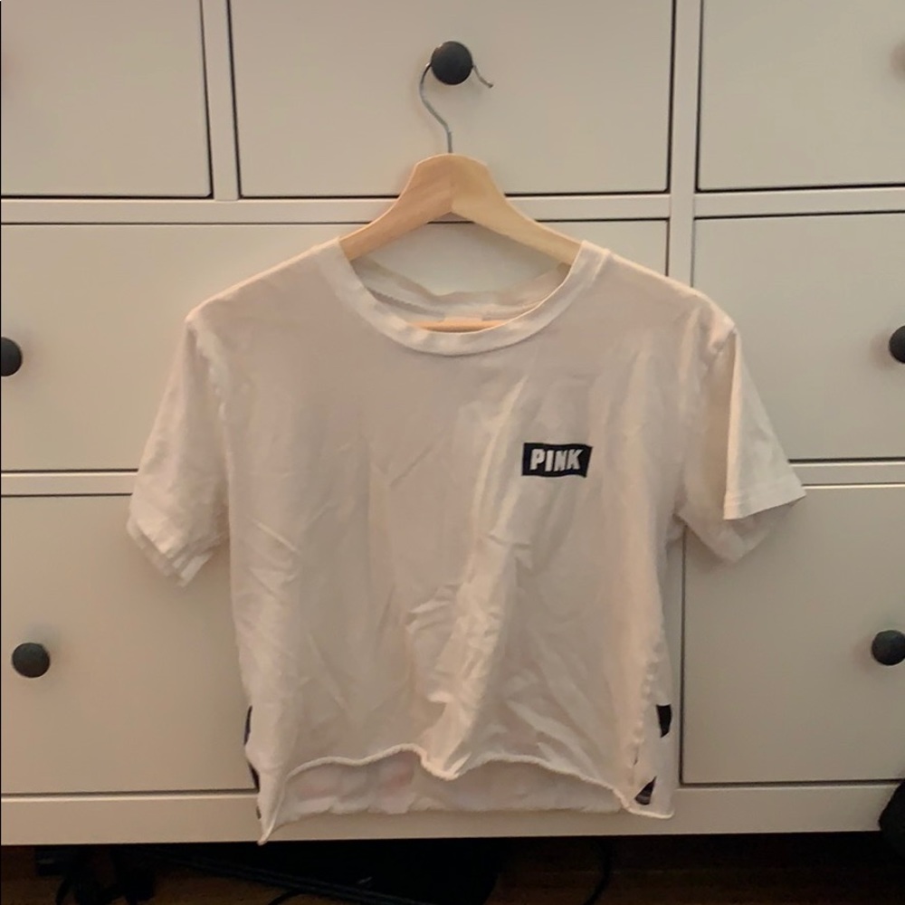 PINK VS CROPPED TEE